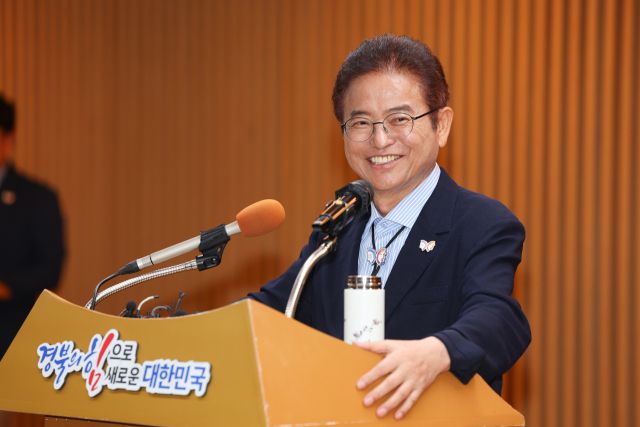 ▲ 1일 이철우 경북도지사가 경북도청에서 민선8기 4년 도정 방향에 관해 설명하고 있다. ⓒ 경북도