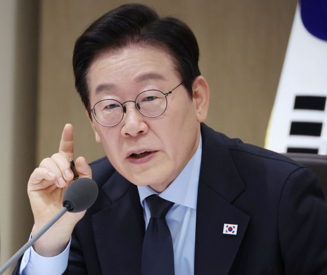 ▲이재명 대통령이 11일 용산 대통령실에서 열린 국무회의를 주재하고 있다. ⓒ연합뉴스