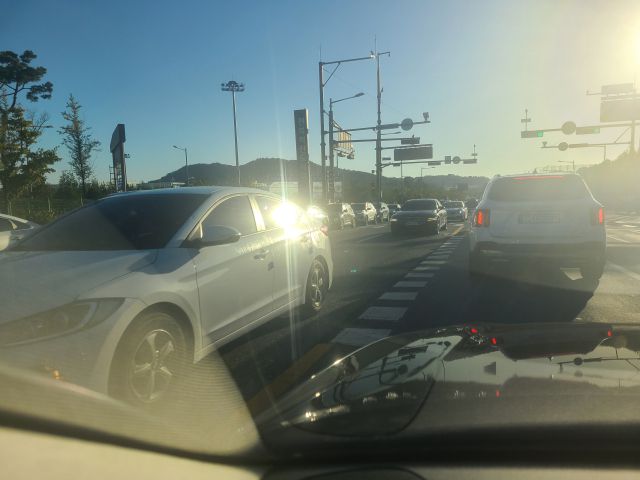 ▲전주권의 상습정체 구간은 퇴근 전인 오후 5시부터 차량이 도로로 쏟아져 심각한 체증을 불러일으키고 있다. ⓒ프레시안