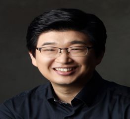 ▲ 경산시립교향악단 지휘자 정헌 ⓒ경산시