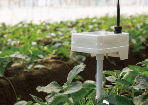 NTT아그리테크놀로지의 스마트팜 기기 '하우스 파모'(Farmo) [사진: NTT]