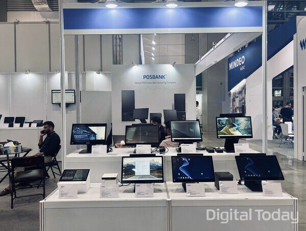 대만 컴퓨텍스 2025 내 포스뱅크 부스 [사진: 석대건 기자]