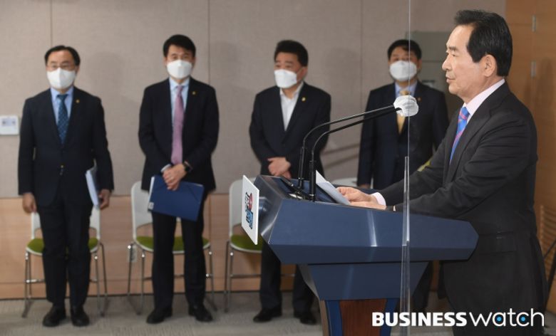 /이명근 기자 qwe123@