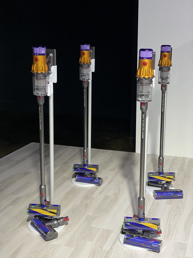 다이슨 V12 디텍트 슬림. /사진=백유진 기자