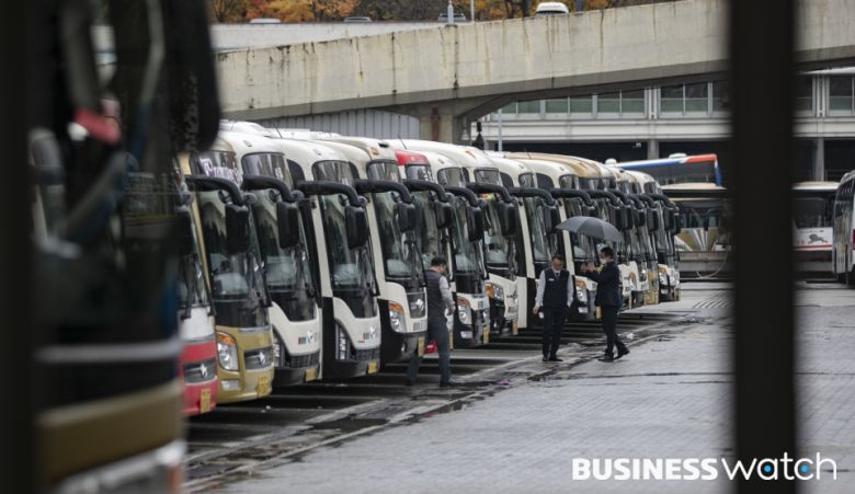 요소수 품귀에 걱정 합서는 여객운수업/사진=이명근 기자 qwe123@