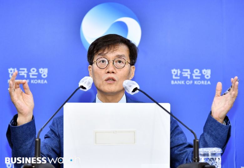 이창용 한국은행 총재가 21일 오전 서울 중구 한국은행에서 열린 물가안정목표 운영상황 점검 설명회에서 발언하고 있다./사진=이명근 기자 qwe123@