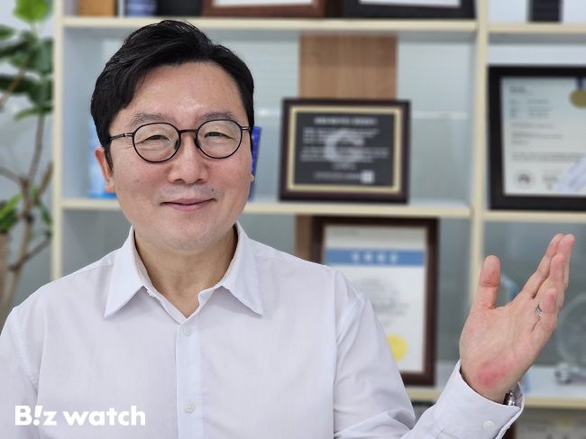 안병익 식신 대표가 비즈워치와 인터뷰하고 있다./사진=김동훈 기자