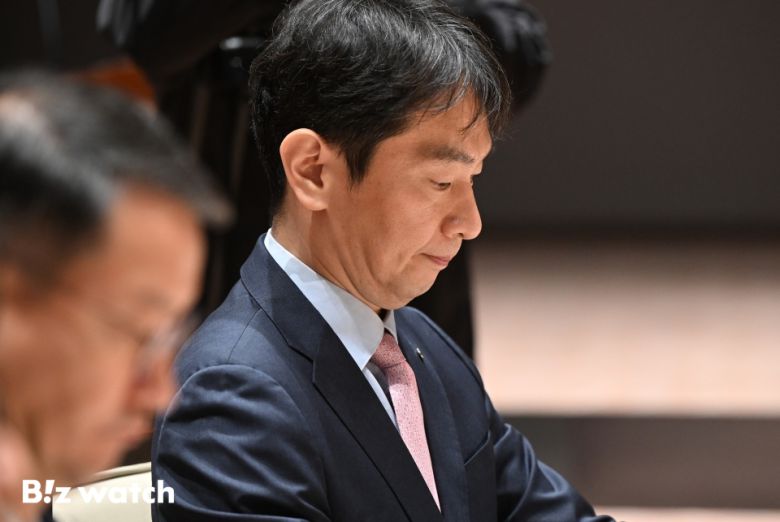 이복현 금융감독원장이 25일 오전 서울 여의도 한국거래소에서 열린 개인투자자와 함께하는 열린 토론회에 참석하고 있다./사진=이명근 기자 qwe123@