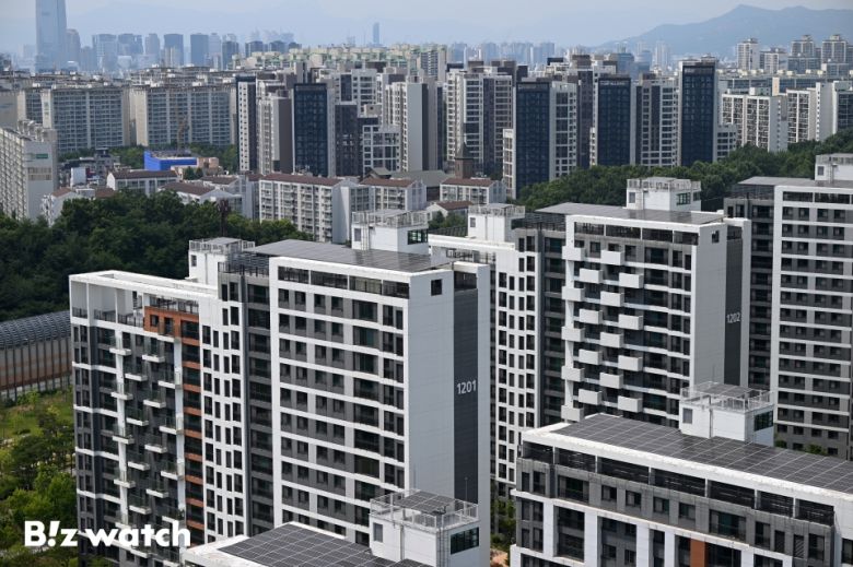 의료복합타운 조성사업이 무산되고 위례신사선마저 좌초 위기에 놓인 위례신도시가 집값 약세를 면치 못하고 있다./사진=이명근 기자 qwe123@