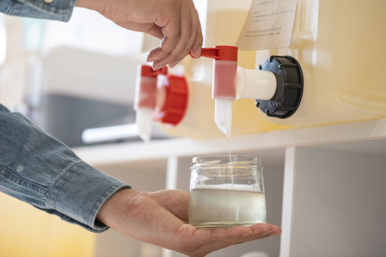 리필스테이션 /사진=아이클릭아트