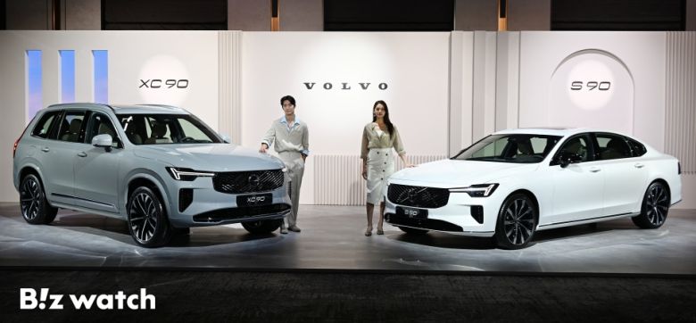 볼보자동차코리아가 2일 서울 광진구 비스타 워커힐에서 신형 S90과 XC90을 공개하고 있다./사진=이명근 기자 qwe123@