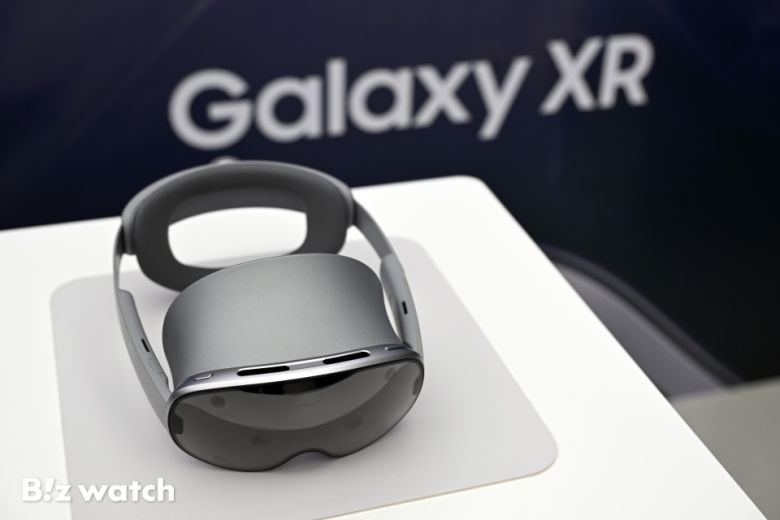 삼성전자가 22일 삼성 강남에서 새로운 AI 경험을 제공하는 헤드셋 형태의 모바일 기기 '갤럭시 XR(Galaxy XR)'의 국내 출시 미디어데이를 열고 있다./사진=이명근 기자 qwe123@