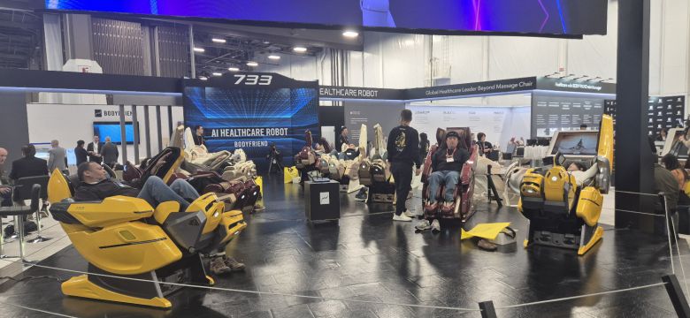 바디프렌드가 6일(현지시각) 미국 라스베이거스에서 열린 CES2026에서 헬스케어로봇을 선보였다. /사진=이경남 기자 lkn@
