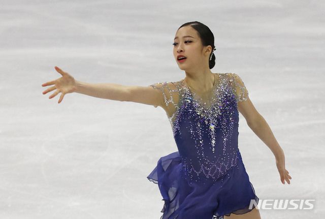 [서울=뉴시스]박미소 기자 = 한국 유영이 8일 오후 서울 양천구 목동실내빙상장에서 열린 2020 국제빙상경기연맹(ISU) 4대륙 피겨스케이팅 선수권대회 여자 싱글 프리 프로그램에 출전해 연기를 선보이고 있다.2020.02.08. misocamera@newsis.com