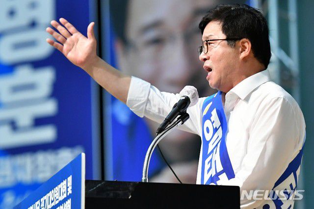 2일 오후 대구에서 열린 더불어민주당 경북도당 정기대의원대회에서 지지를 호소하고 있는 염태영 최고위원 후보. (사진제공=염태영 후보 선거사무실)