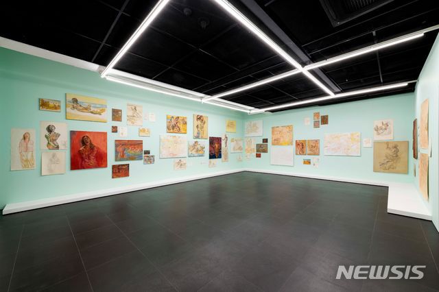 [서울=뉴시스] 갤러리현대, 최민화 Once Upon a Time 지하 전시 전경