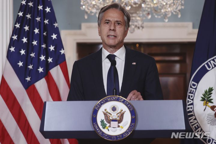 [워싱턴=AP/뉴시스]토니 블링컨 미국 국무장관이 30일(현지시간) 미 워싱턴DC 국무부 청사에서 아프가니스탄 전쟁 종식과 관련해 발언하고 있다. 미국은 이날 아프간 미군 철수를 완료, 20년 간의 미국의 가장 긴 전쟁을 끝냈다. 2021.08.31.