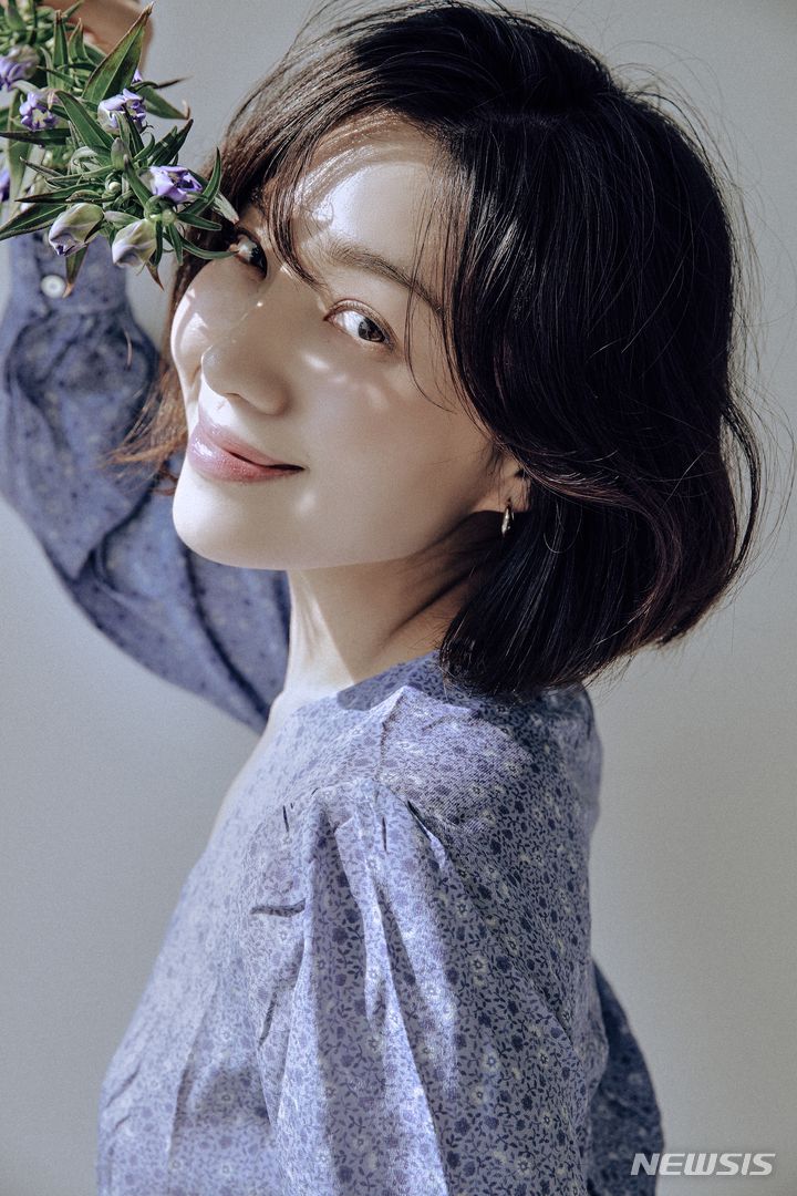 [서울=뉴시스]  배우 최희서. (사진=사람엔터테인먼트 제공) 2021.10.25 photo@newsis.com