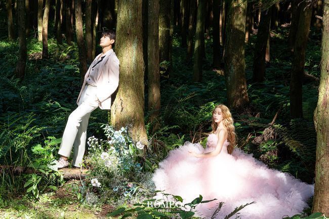 [서울=뉴시스]이지훈·미우라 아야네(사진=주피터엔터테인먼트, ROMEO FRIENDS 제공) 2021.11.08. photo@newsis.com