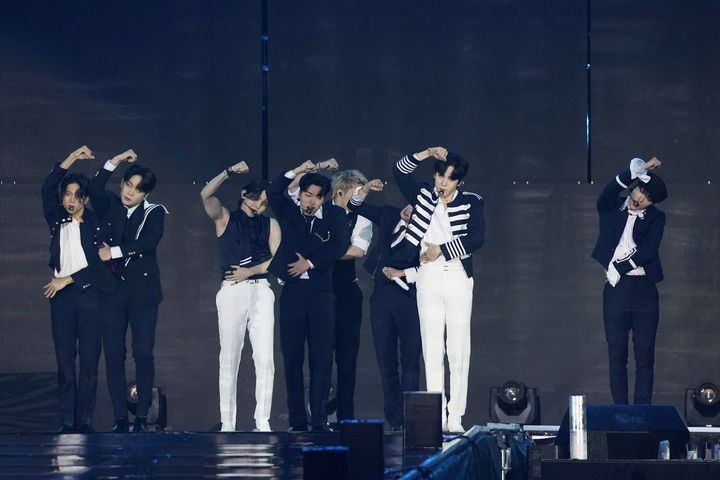 [서울=AP/뉴시스] 에이티즈