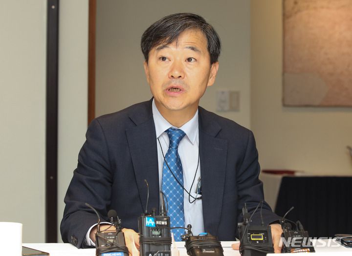 [서울=뉴시스] 황준선 기자 = 이형훈 보건복지부 제2차관. 2023.06.08. hwang@newsis.com