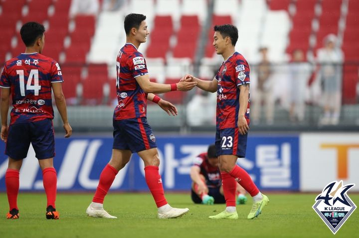 [서울=뉴시스]김천 이중민. 2023.06.10. (사진=한국프로축구연맹 제공)  *재판매 및 DB 금지