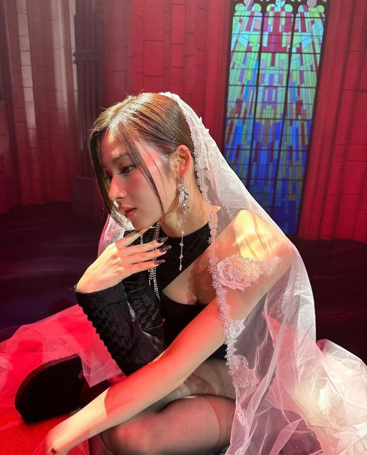 [서울=뉴시스] 사나. (사진=사나 인스타그램 캡처) 2023.07.17. photo@newsis.com *재판매 및 DB 금지