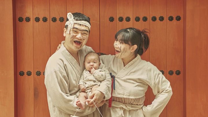 [서울=뉴시스]유튜브 채널 '종지부부'를 운영하는 채종태, 장은지 부부와 딸 채움 (사진=종지부부 제공) 2023.07.20. photo@newsis.com *재판매 및 DB 금지