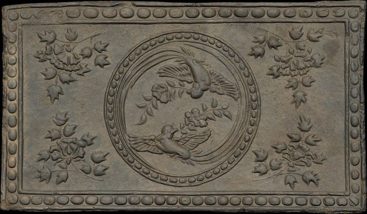 충주읍성 부지에서 발굴된 서조문 전돌 *재판매 및 DB 금지