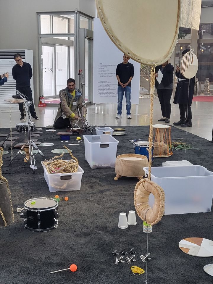 아트선재센터 타렉 아투이 한국 첫 개인전 전시 전경. *재판매 및 DB 금지