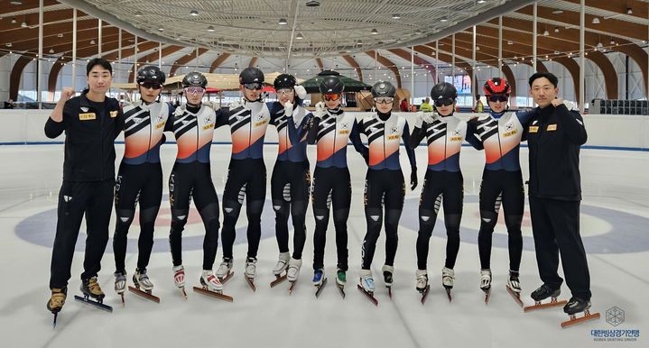 [서울=뉴시스] 쇼트트랙 주니어 대표팀 2023-24시즌. 2023.12.06. (사진=대한빙상경기연맹 제공) *재판매 및 DB 금지