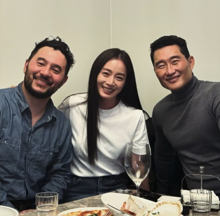 [서울=뉴시스] (사진 왼쪽부터) 키타오 사쿠라이, 김태희, 대니얼 대 킴. (사진=대니얼 대 킴 인스타그램 캡처) 2024.03.03. photo@newsis.com *재판매 및 DB 금지