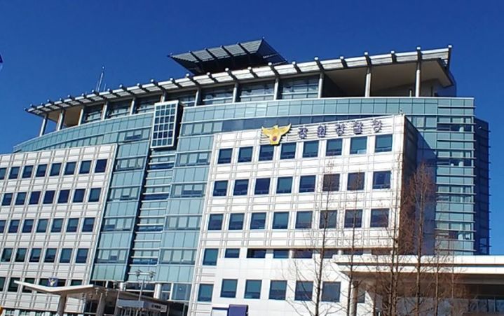 [춘천=뉴시스] 12일 강원경찰청은 이날 같은 부대에 근무하는 여성 군무원을 살해한 후, 사체를 화천 북한강일대에 유기한 현역 군 장교 A씨를 검찰에 송치했다고 밝혔다.  *재판매 및 DB 금지