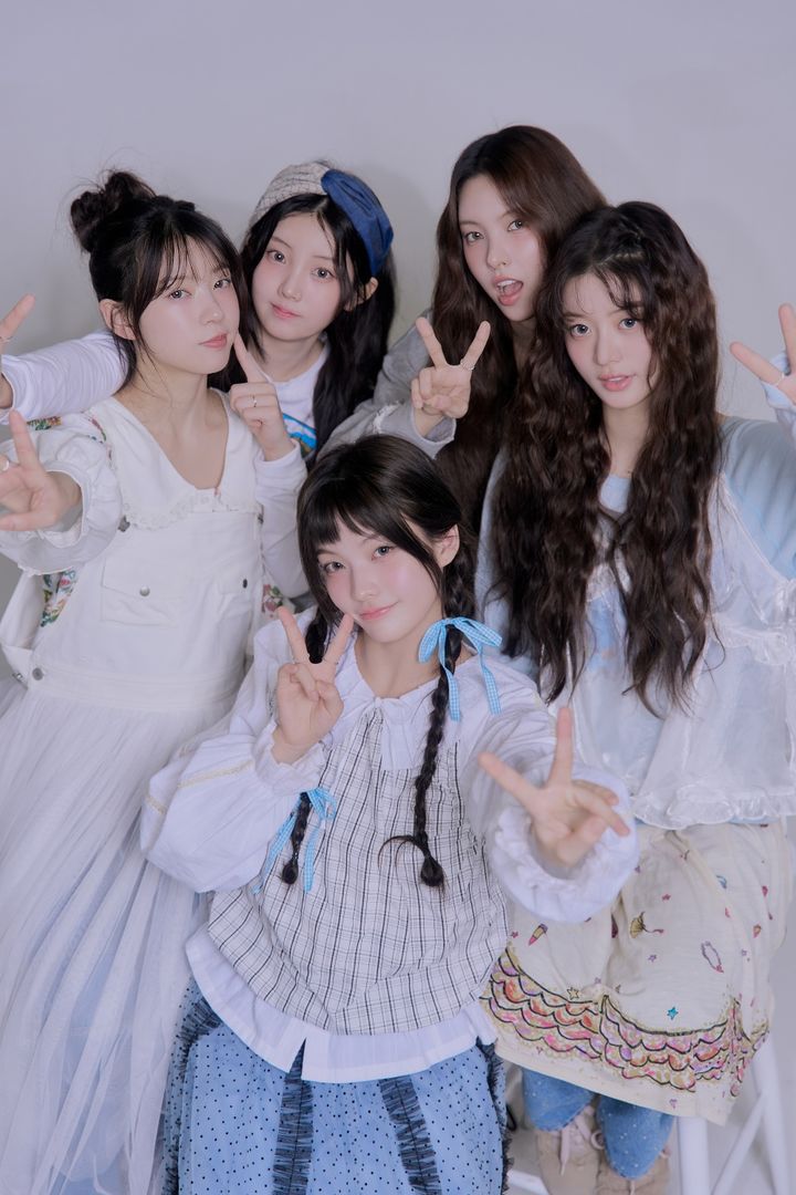[서울=뉴시스] 아일릿. (사진 = 빌리프랩 제공) 2025.03.25. photo@newsis.com *재판매 및 DB 금지