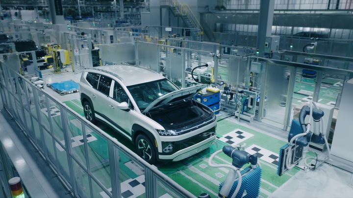 [엘라벨(미 조지아)=뉴시스] HMGMA에서 생산된 아이오닉 9이 품질 점검을 받는 모습. (사진=현대차그룹 제공) 2025.03.26 photo@newsis.com *재판매 및 DB 금지