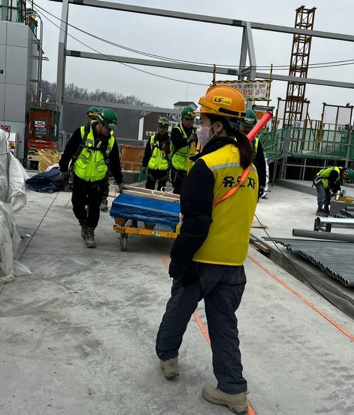[서울=뉴시스] 인민정. (사진=인민정 인스타그램 캡처) 2025.03.27. photo@newsis.com  *재판매 및 DB 금지