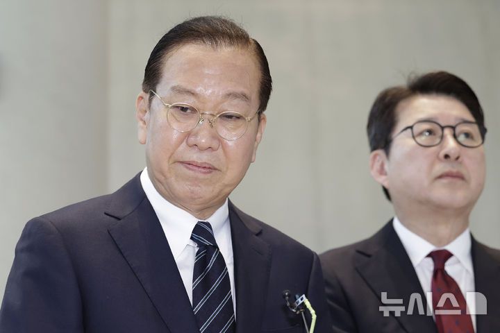 뉴시스