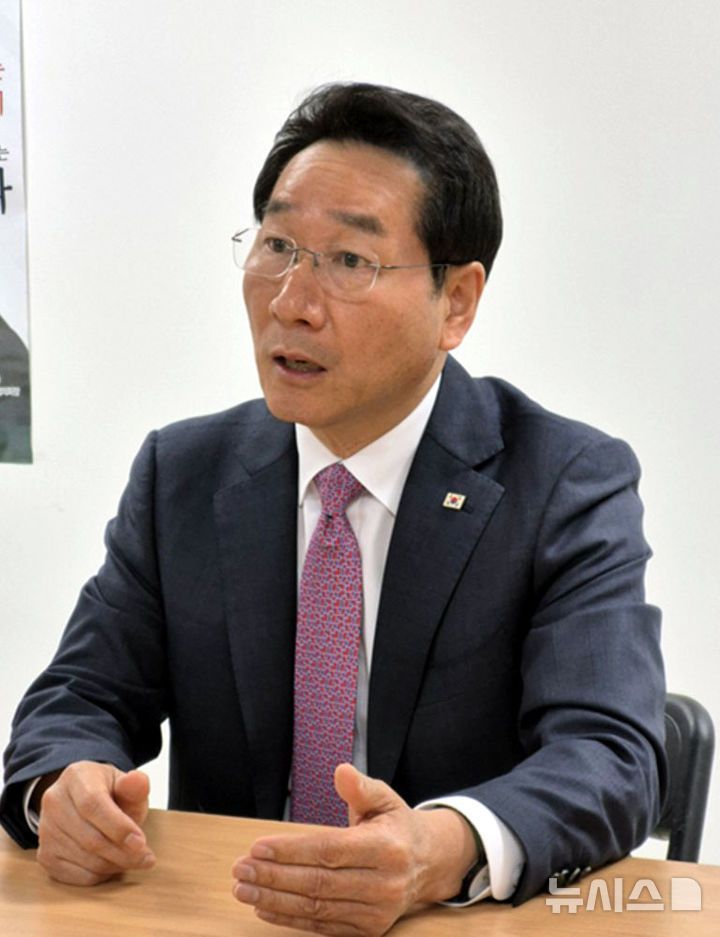 [서울=뉴시스]유정복 국민의힘 대선 경선 후보. 2025.04.18 (사진 = 유정복 대선 캠프 제공) photo@newsis.com