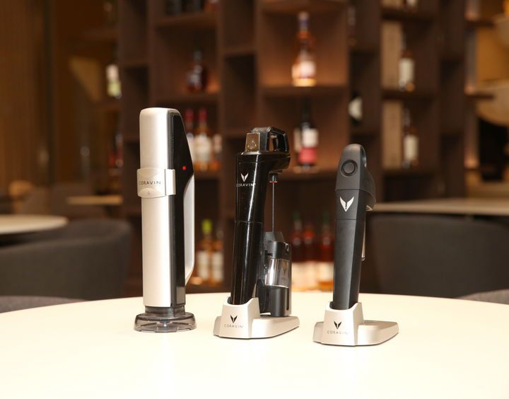 코라빈 제품 3종 모습. (왼쪽부터) 스파클링, 타임리스, 피봇(사진=아영FBC 제공) *재판매 및 DB 금지