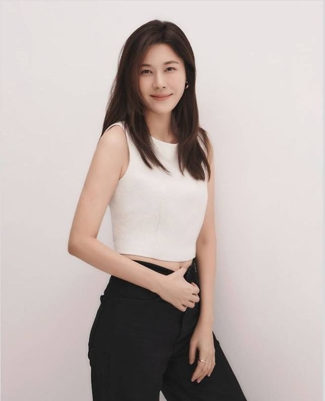 [서울=뉴시스] 김하늘. (사진=김하늘 인스타그램 캡처) 2025.04.26. photo@newsis.com  *재판매 및 DB 금지