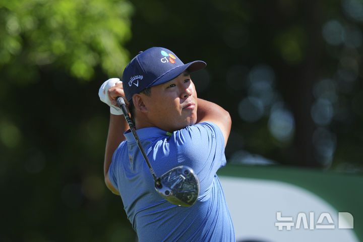 [매키니=AP/뉴시스] 미국프로골프(PGA) 투어 더 CJ컵 바이런 넬슨에서 공동 15위에 오른 김시우. 2025. 5. 4.