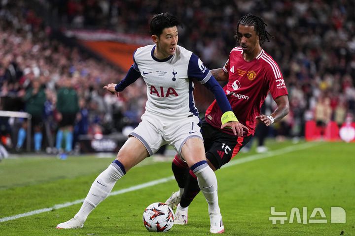 [빌바오=AP/뉴시스]손흥민의 유로파리그 결승전 모습. 2025.05.21.