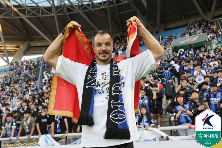 [서울=뉴시스]K리그2 무고사, 인천 역대 첫 통산 100호골. (사진=한국프로축구연맹 제공)