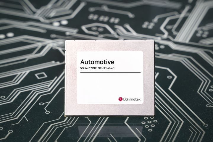 [서울=뉴시스]5G 광대역 위성통신을 지원하는 LG이노텍 '3세대 5G 통신모듈'. (사진 = 업체 제공) 2025.05.28. photo@newsis.com *재판매 및 DB 금지