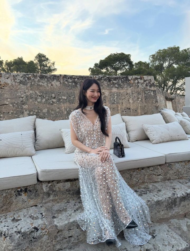 [서울=뉴시스] 신민아. (사진=신민아 인스타그램 캡처) 2025.05.28. photo@newsis.com *재판매 및 DB 금지