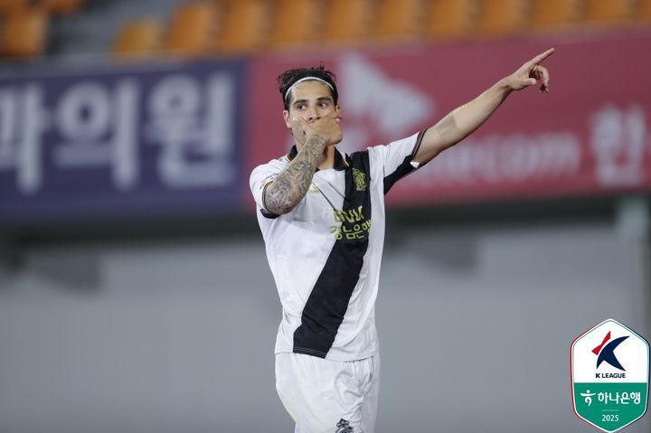 [서울=뉴시스] 프로축구 K리그2 경남FC의 카릴. (사진=한국프로축구연맹 제공)
