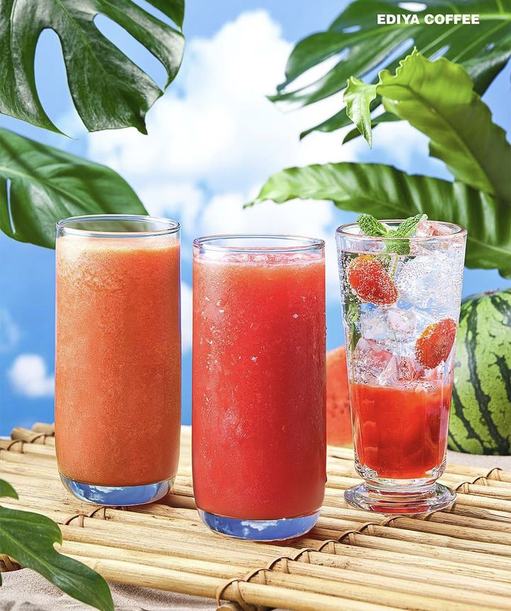 [서울=뉴시스] 이디야커피 '생과일 음료 3종'(사진=이디야커피 제공)  *재판매 및 DB 금지