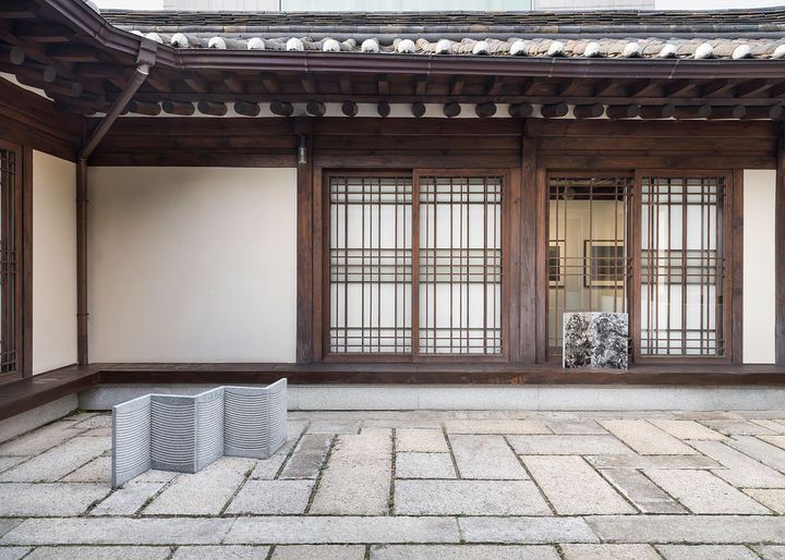 국제갤러리 한옥 '아득한 오늘' 전시 전경. 사진=국제갤러리 제공. *재판매 및 DB 금지