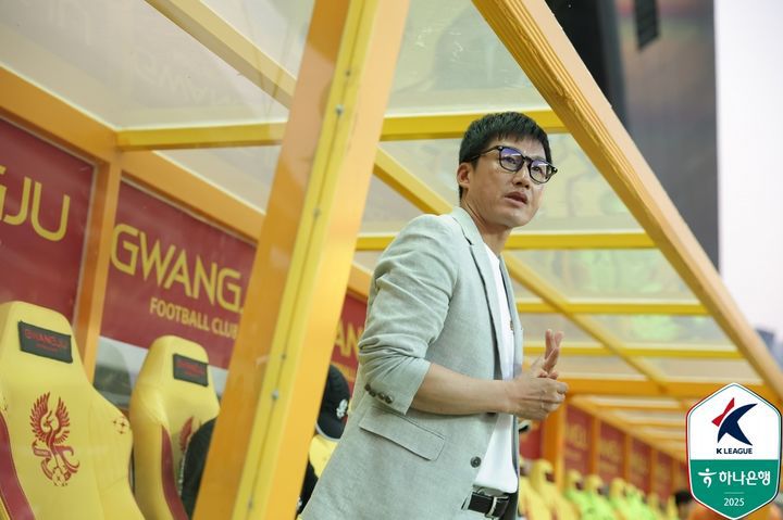 [서울=뉴시스] 프로축구 K리그1 광주FC의 이정효 감독. (사진=한국프로축구연맹 제공) *재판매 및 DB 금지