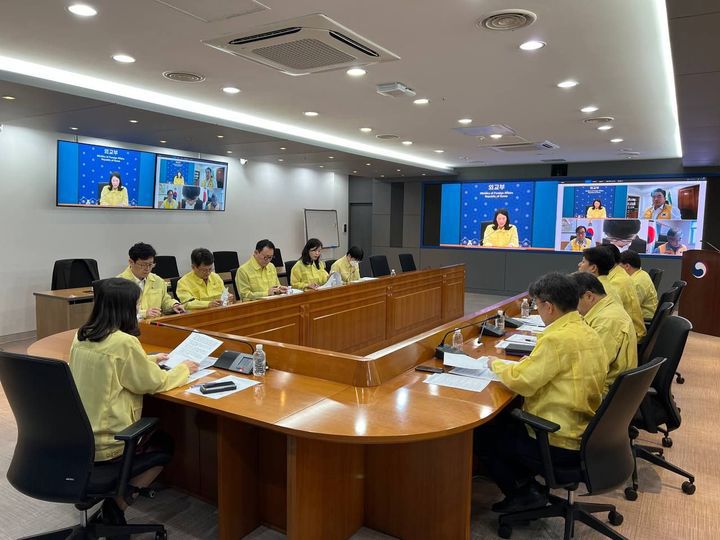 [서울=뉴시스] 김진아 외교부 제2차관은 13일 이스라엘의 이란 공습 이후 중동 정세 평가 및 재외국민보호 대책 점검을 위한 본부·공관 합동 상황점검회의를 주재했다. (사진=외교부 제공) 2025.06.13 *재판매 및 DB 금지